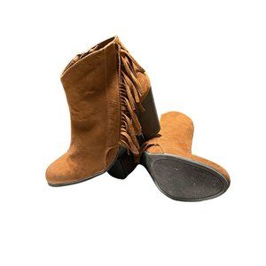 Maurices.Women faux Suede brown boots size 8